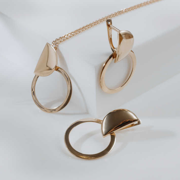 Серьги из золота арт. 010732-1000 и подвеска арт. 010733-1000