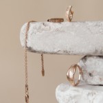 Серьги, кольцо из золота гофрированные