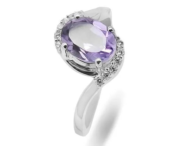 Кольцо из серебра с аметистом арт. 634993