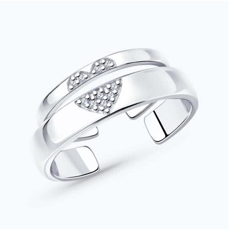 Кольцо из серебра с фианитами арт. 94013348
