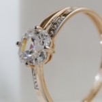 Серьги из золота с фианитами SWAROVSKI арт. Т142028759